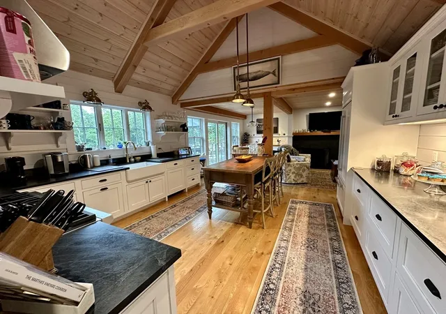 5th image of 96 Hammett Ln, Chilmark, MA 02535 | MLS# 73545525