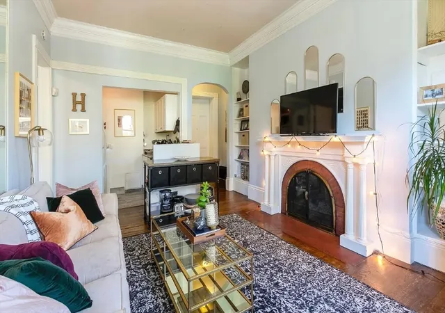 2nd image of 271 Dartmouth Street #2M, Boston, MA 02116 | MLS# 73560710