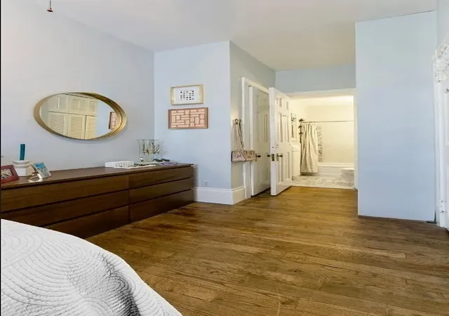 Photo 3 of Sale Pending at 271 Dartmouth St #2M, Boston, MA 02116 | MLS# 73560710 | Listing updated on 2026-10-14