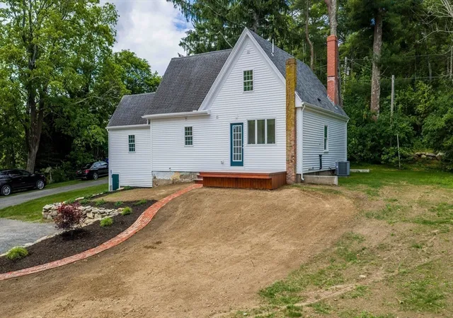 Photo 4 of Sale Pending at 159 County St, Lakeville, MA 02347 | MLS# 73537625 | Listing updated on 2026-10-03