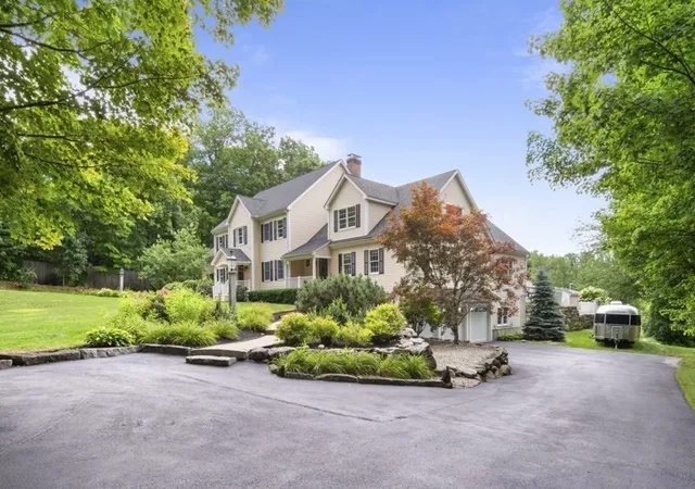 5th image of 139 Highland St, Townsend, MA 01469 | MLS# 73561309