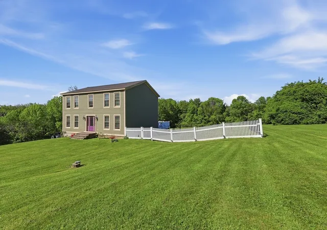 Homes for sale in Oakham, MA | 720 East Hill Road, Oakham, MA 01068 | MLS# 73528210