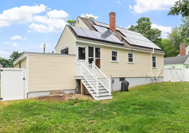 5th image of 35 Natick St, Lunenburg, MA 01462 | MLS# 73550962