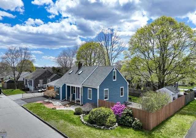 42nd image of 2 Westland St, Acushnet, MA 02743 | MLS# 73538109