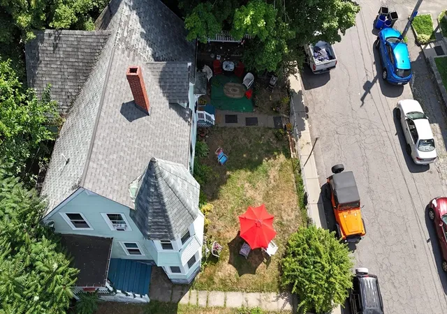 Photo 3 of Single family home for sale at 2 Abbott St, Haverhill, MA 01835 | MLS# 73562601 | Listing updated on 2026-08-19