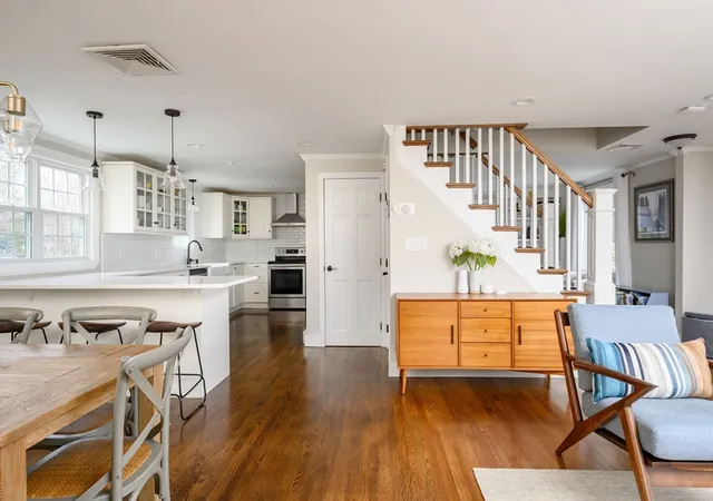 2nd image of 26 French St, Hingham, MA 02043 | MLS# 73558802