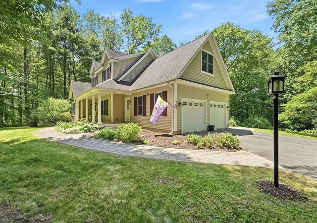 2nd image of 757 Park Hill Rd, Florence, MA 01062 | MLS# 73532017