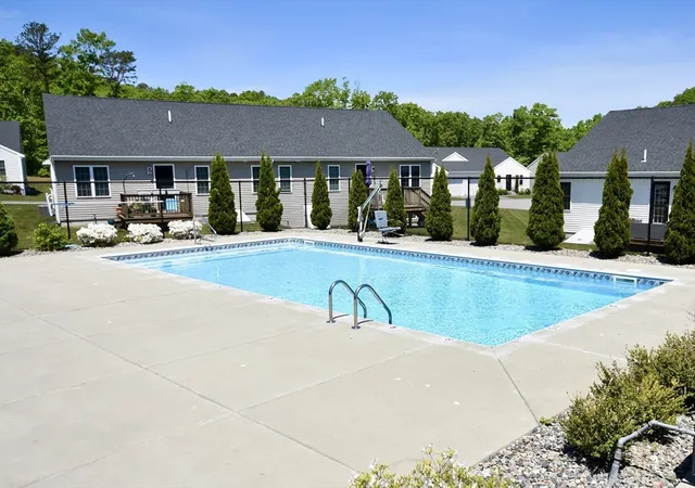 Homes for sale in Plymouth, MA | 30 Blissful Meadow Dr, Plymouth, MA 02360 | Houzeo