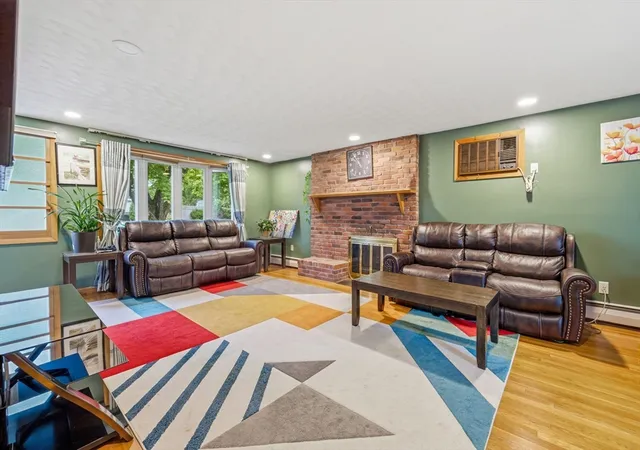 3rd image of 5 Hull, Saugus, MA 01906 | MLS# 73556953
