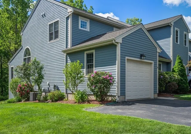 Homes for sale in Sturbridge, MA | 66 Steeple View #66, Sturbridge, MA 01566 | MLS# 73529560