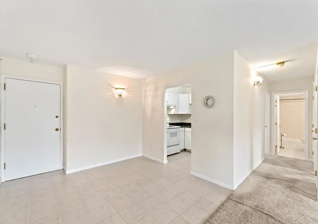 3rd image of 10 Williams Street #20, Watertown, MA 02472 | MLS# 73542984