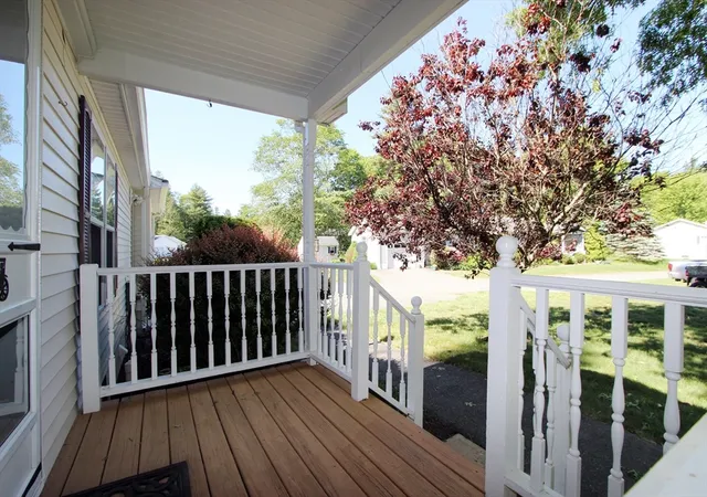 3rd image of 507 Crystal Way, Middleboro, MA 02346 | MLS# 73531008