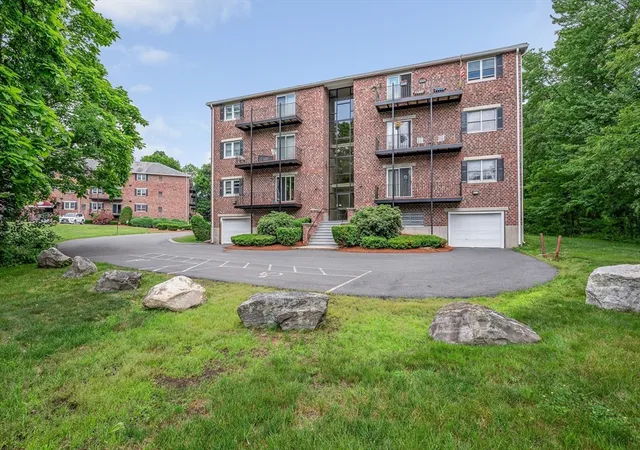 28th image of 59 Mill St #301, Dracut, MA 01826 | MLS# 73543488
