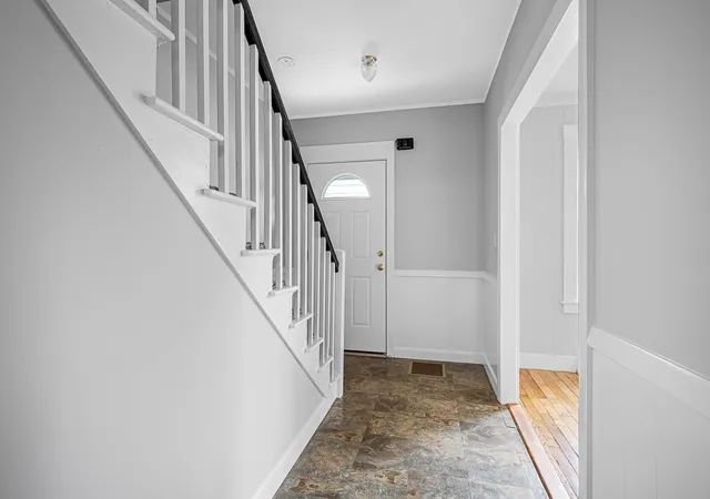 Photo 4 of House for sale at 164 W Main, Millbury, MA 01527 | MLS# 73555332 | Listing updated on 2026-09-15