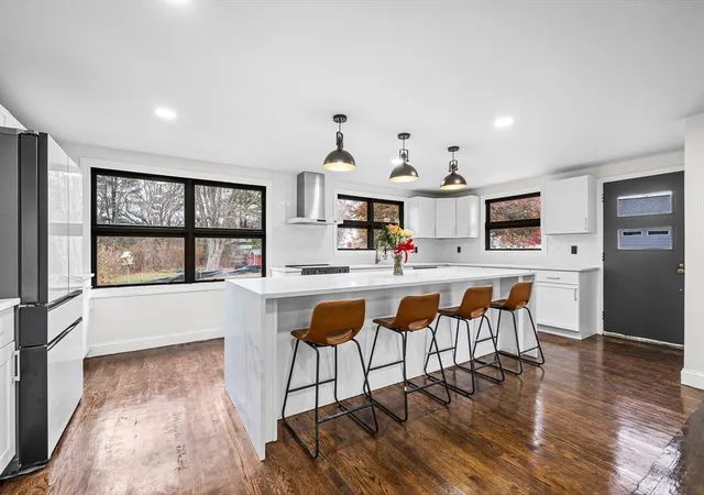 5th image of 195 Barney Ave, Rehoboth, MA 02769 | MLS# 73568306