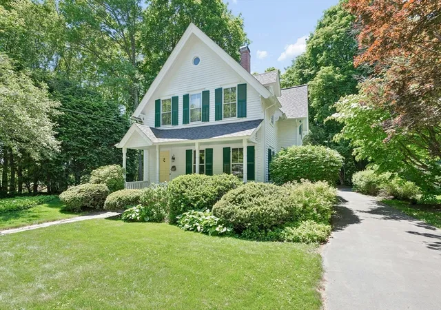 4th image of 195 Hill Street, Whitinsville, MA 01588 | MLS# 73529838