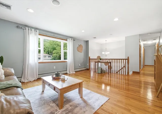 2nd image of 18 Stone Dr, Northborough, MA 01532 | MLS# 73550618