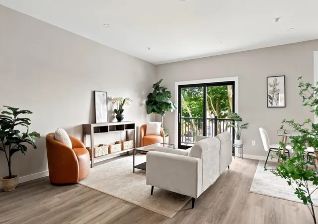 4th image of 75 Maywood #4, Roxbury, MA 02119 | MLS# 73552811