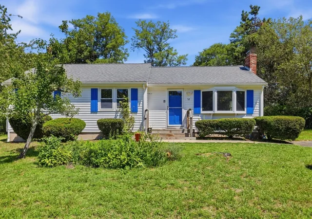 1st image of 52 Arrowhead Dr, Yarmouth Port, MA 02675 | MLS# 73564800