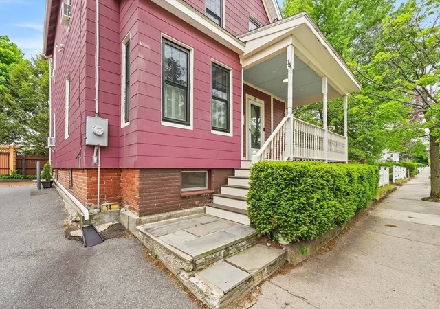 2nd image of 14 Wareham, Medford, MA 02155 | MLS# 73527397