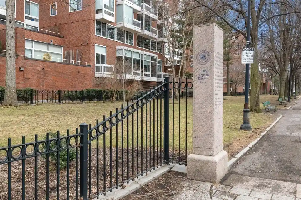 Listing Photo 28 - Condo for sale in 975 Memorial Dr located at 975 Memorial Dr, Cambridge, MA 02138 - Unit #210