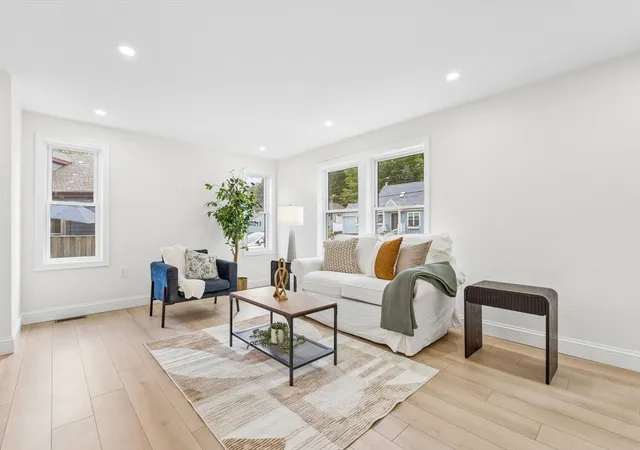 Photo 4 of Single family home for sale at 77 Hurd St, Lynn, MA 01905 | MLS# 73556697 | Listing updated on 2026-09-15