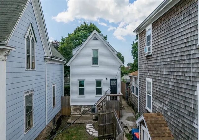 2nd image of 174 1/2 Grinnell, New Bedford, MA 02740 | MLS# 73558167