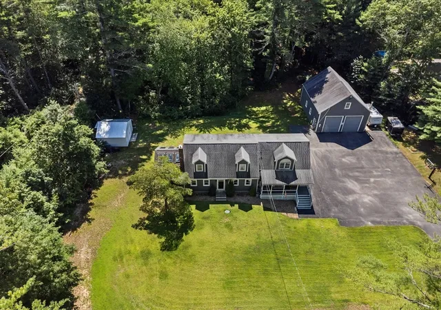 5th image of 229 Tispaquin St, Middleboro, MA 02346 | MLS# 73555359