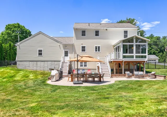 Homes for sale in Auburn, MA | 329 Pakachoag St, Auburn, MA 01501 | MLS# 73540307