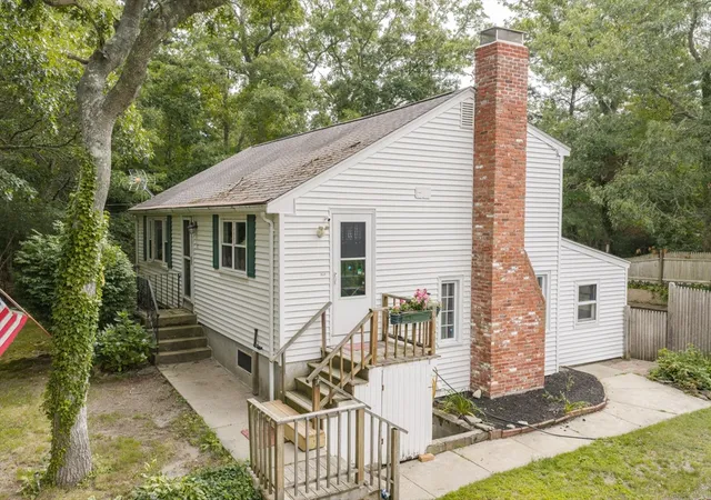1st image of 42 Haskell Rd, Plymouth, MA 02360 | MLS# 73563170