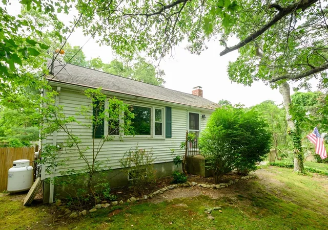 2nd image of 42 Haskell Rd, Plymouth, MA 02360 | MLS# 73563170