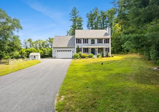 3rd image of 15-Rr Algerine St, Berkley, MA 02779 | MLS# 73411072