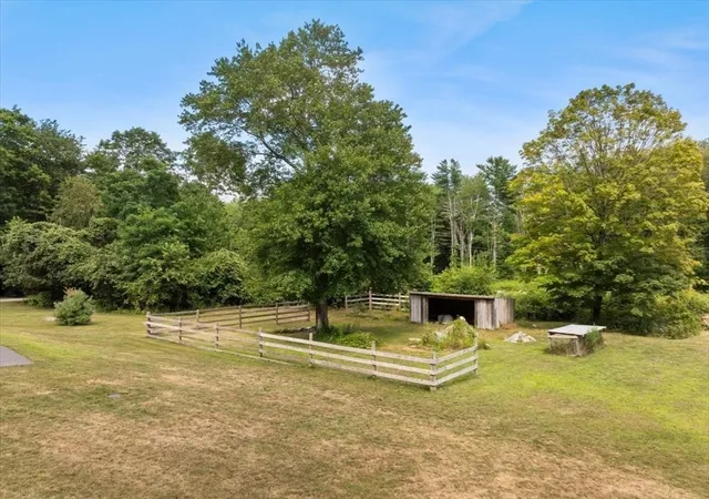42nd image of 15 Rr Algerine St, Berkley, MA 02779 | MLS# 73411072