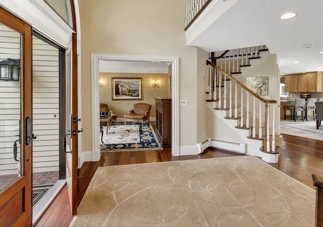 4th image of 6 Windsor Pl, Mansfield, MA 02048 | MLS# 73553853