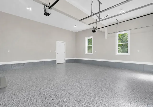 42nd image of 139 Middle Rd, Southampton, MA 01073 | MLS# 73541872