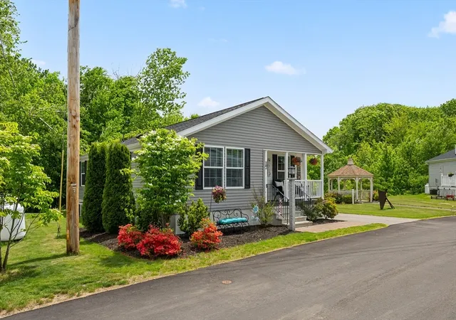 Homes for sale in Rutland, MA | 17 Lantern Lane, Rutland, MA 01543 | MLS# 73530033