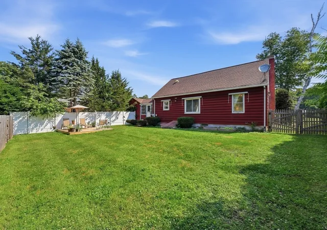 Homes for sale in Wilbraham, MA | 161 Stony Hill Rd, Wilbraham, MA 01095 | MLS# 73545732