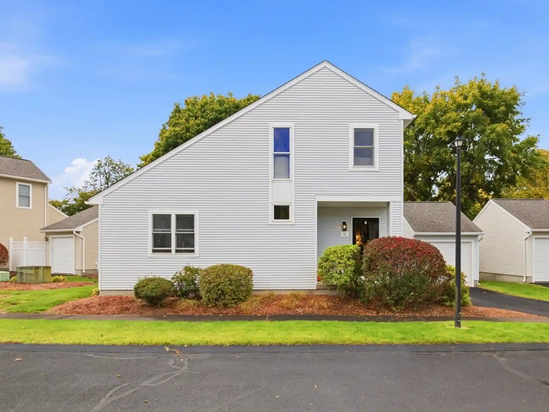 Listing Photo 1 - Condo for sale in 17 Curry Ln located at 17 Curry Ln, Chicopee, MA 01022 - Unit #17