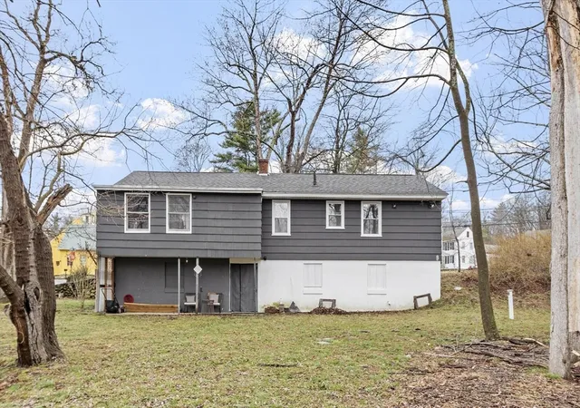 3rd image of 184 Fitchburg Rd, Townsend, MA 01469 | MLS# 73502077