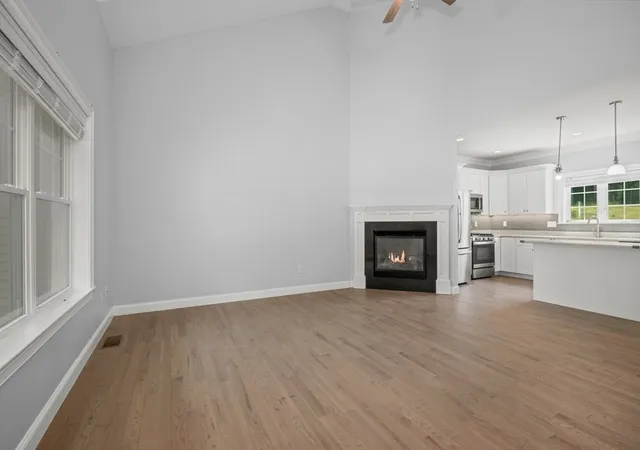 2nd image of 95 Lowell Rd #1, Pepperell, MA 01463 | MLS# 73567782