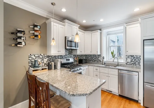 Listing Photo 5 - Condo for sale in building located at 8 Brighton St, Boston, MA 02129 - Unit #1