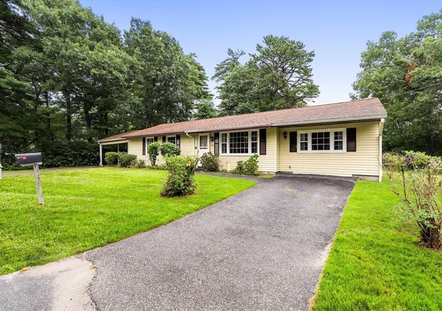 3rd image of 26 Cromesett Road, Wareham, MA 02571 | MLS# 73558655
