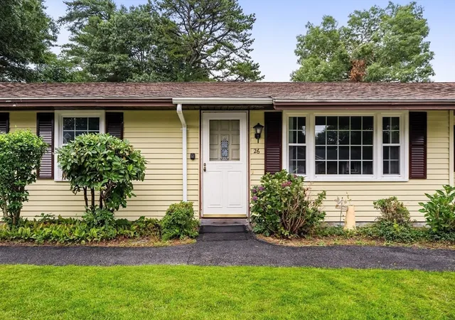 40th image of 26 Cromesett Road, Wareham, MA 02571 | MLS# 73558655