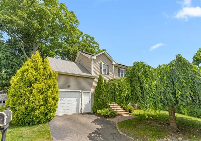 1st image of 152 Harding St, Fall River, MA 02720 | MLS# 73550371