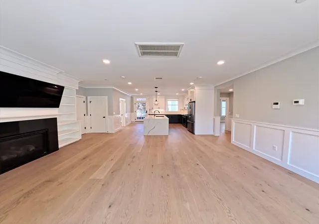 Listing Photo 5 - Condo for sale in building located at 113 Beacon St, Somerville, MA 02143 - Unit #B