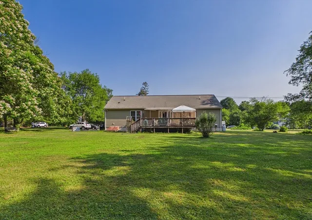Homes for sale in East Freetown, MA | 139 Chace Rd, East Freetown, MA 02717 | MLS# 73544805