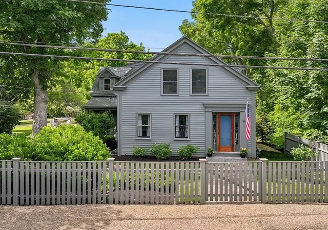 1st image of 23 Rolfes Ln, Newbury, MA 01951 | MLS# 73548922