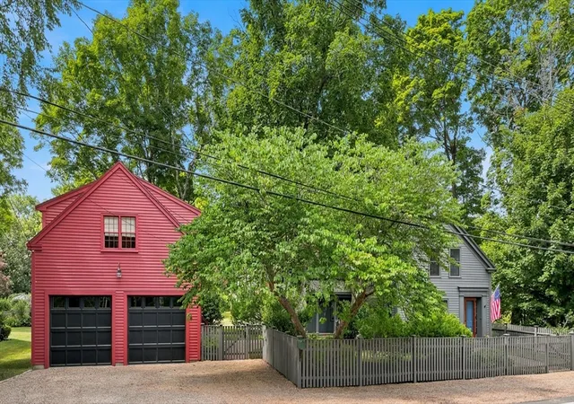 2nd image of 23 Rolfes Ln, Newbury, MA 01951 | MLS# 73548922