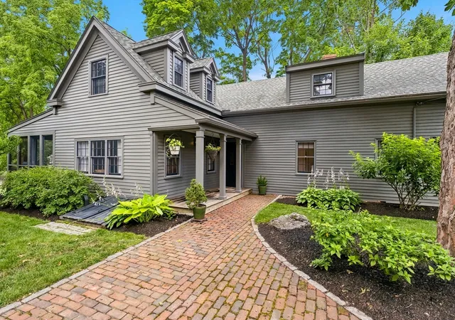 4th image of 23 Rolfes Ln, Newbury, MA 01951 | MLS# 73548922
