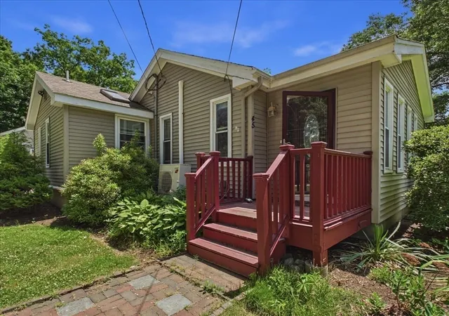 Photo 2 of Single family home for sale at 45 Park St, Norfolk, MA 02056 | MLS# 73538625 | Listing updated on 2026-08-31